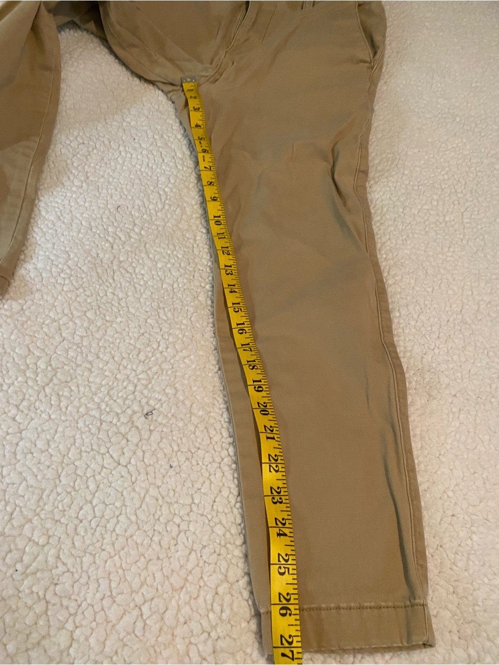 Hollister Slim Chino Pants in Tan 32x28